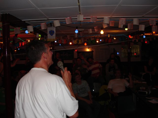 2006HWK 138.jpg